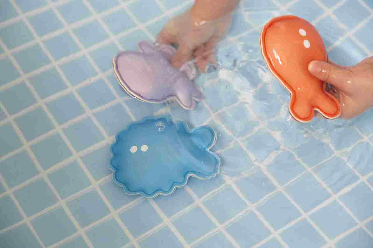 Sentient Pool Toy Pool Toys for Kids | Inflatable & Water Play Toys | Quut Australia